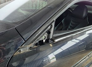 /Vozila/BMW 8/R27.jpg