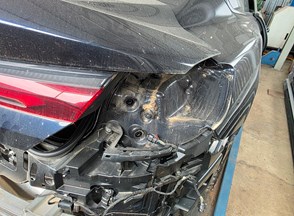 /Vozila/BMW 8/R41.jpg