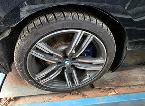 /Vozila/BMW 8/R42.jpg