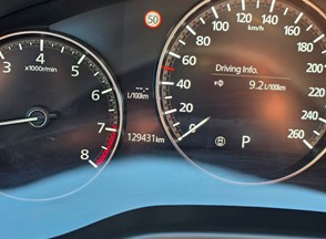 /Vozila/MAZDA 3 SEDAN/R06.jpg