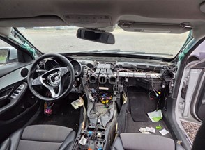 /Vozila/MERCEDES C KARAMBOL/20250923_083708.jpg