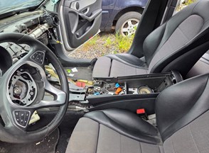 /Vozila/MERCEDES C KARAMBOL/20250923_083800.jpg