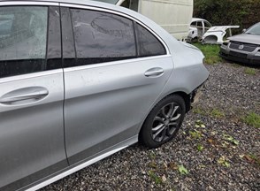 /Vozila/MERCEDES C KARAMBOL/20250923_084226.jpg