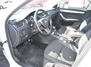 /Vozila/ŠKODA OCTAVIA COMBI/10120.JPG
