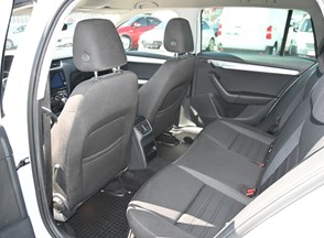 /Vozila/ŠKODA OCTAVIA COMBI/10122.JPG